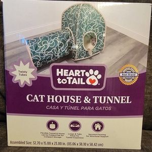 Cat house and tunnel